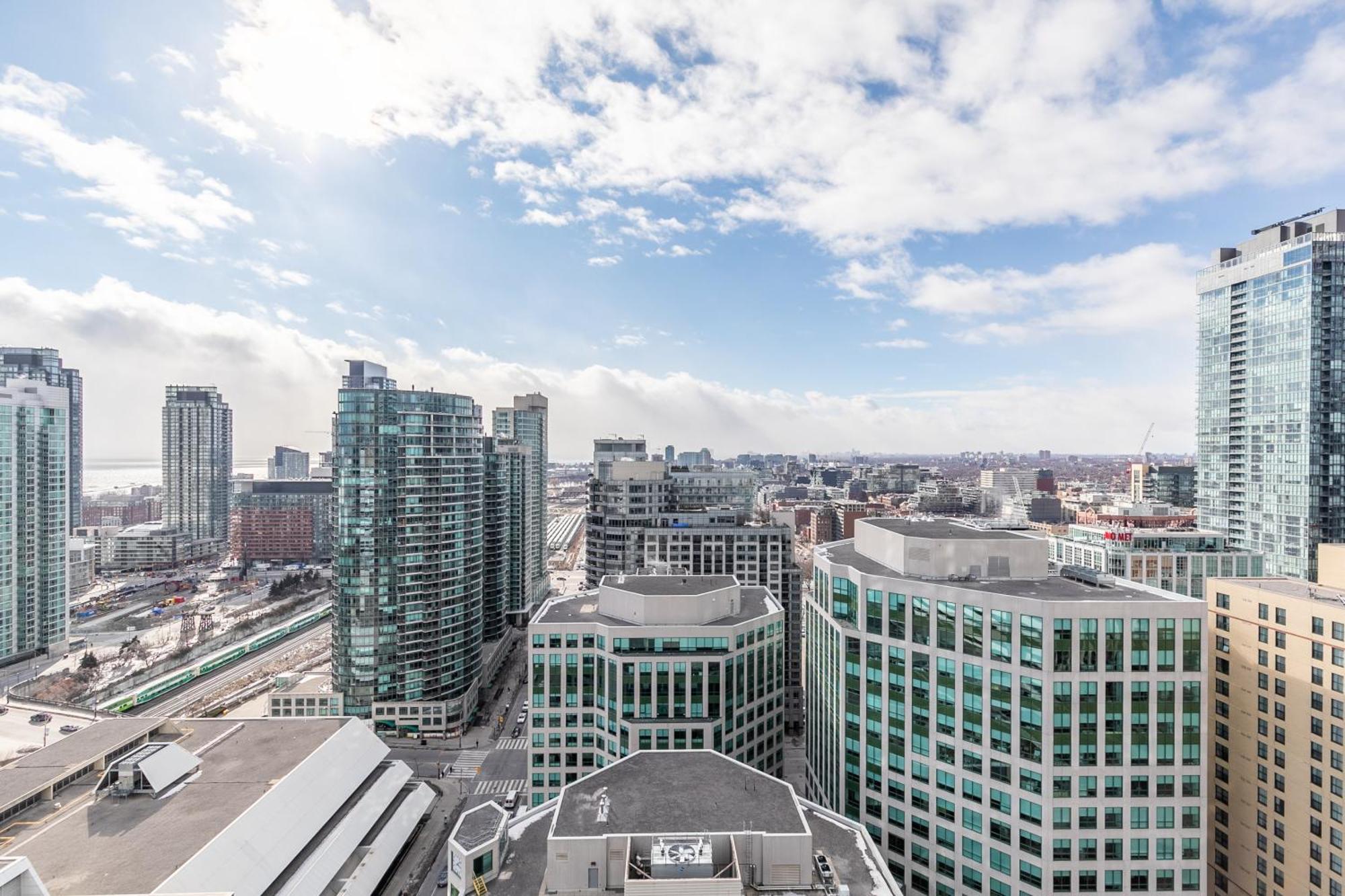 Globalstay Modern Downtown Apartment トロント エクステリア 写真