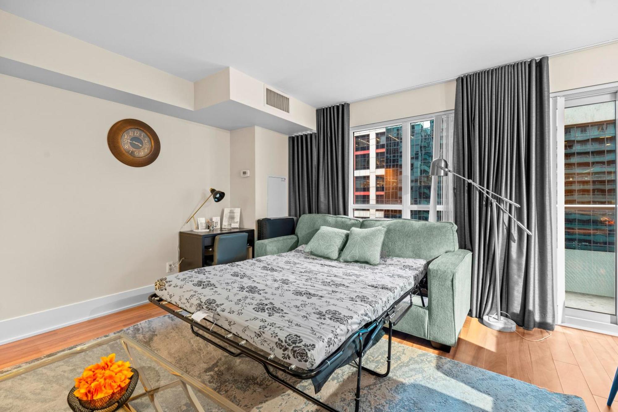 Globalstay Modern Downtown Apartment トロント エクステリア 写真