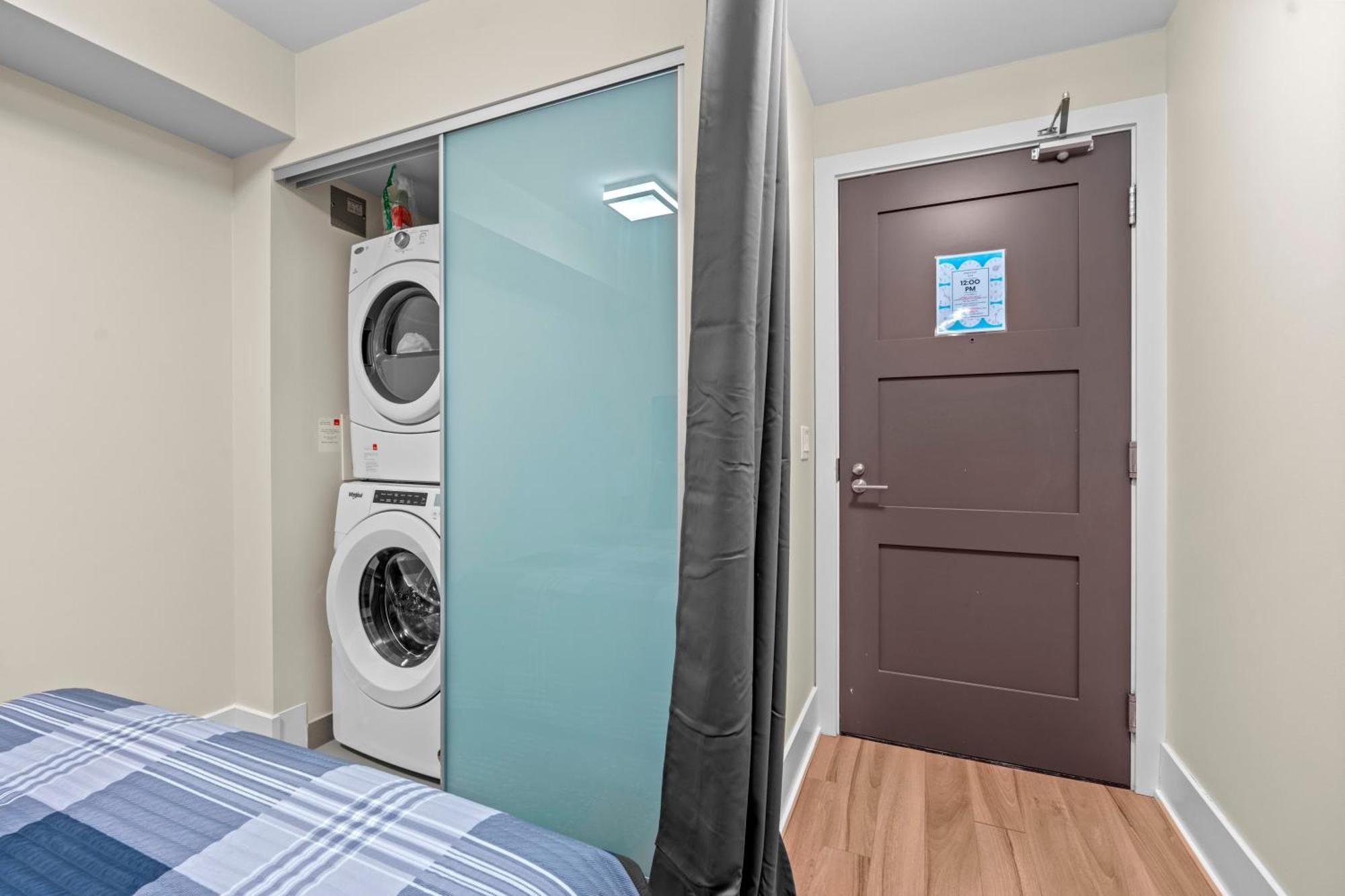 Globalstay Modern Downtown Apartment トロント エクステリア 写真