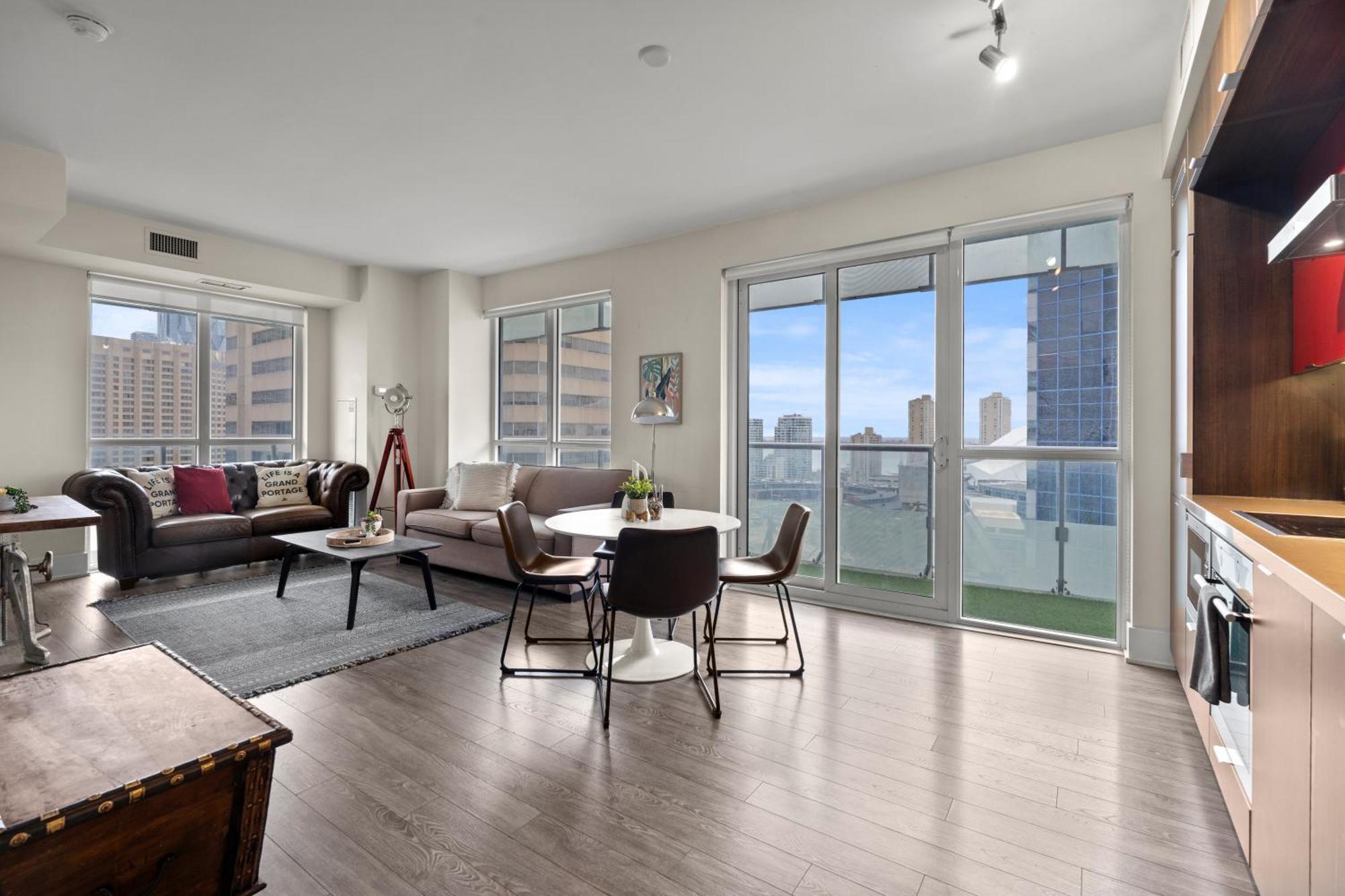 Globalstay Modern Downtown Apartment トロント エクステリア 写真