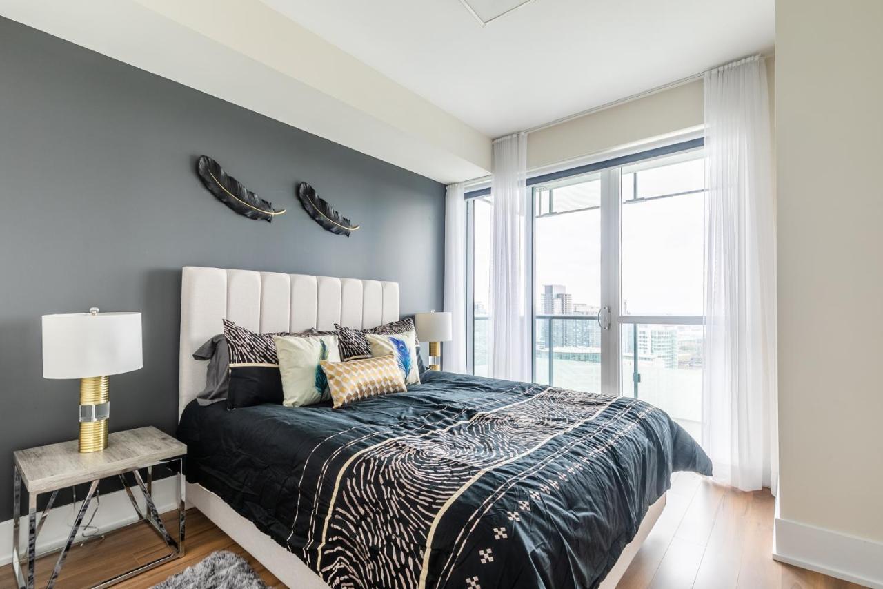 Globalstay Modern Downtown Apartment トロント エクステリア 写真